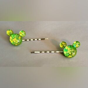 🟢 DISNEY MICKEY MOUSE ACRYLIC GREEN GLITTER HAIR CLIPS 🟢